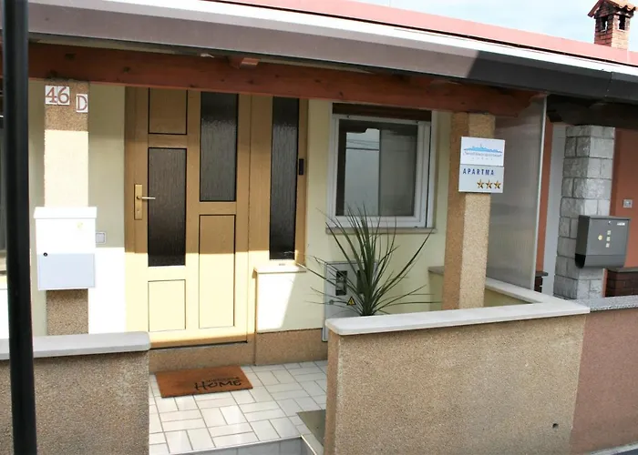 Small House Apartment
