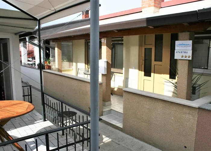 Small House Apartment
