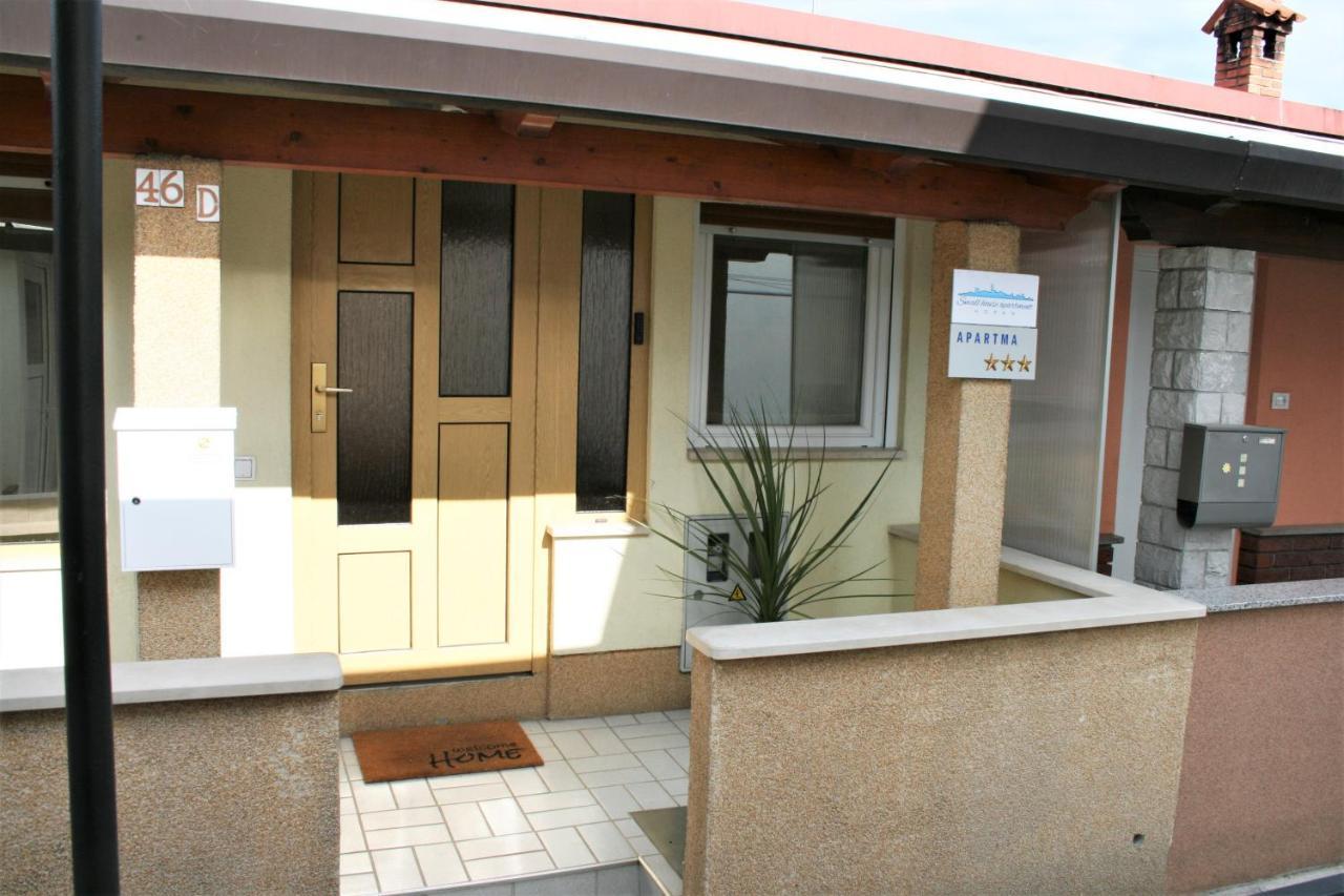 Apartment Small House Koper
